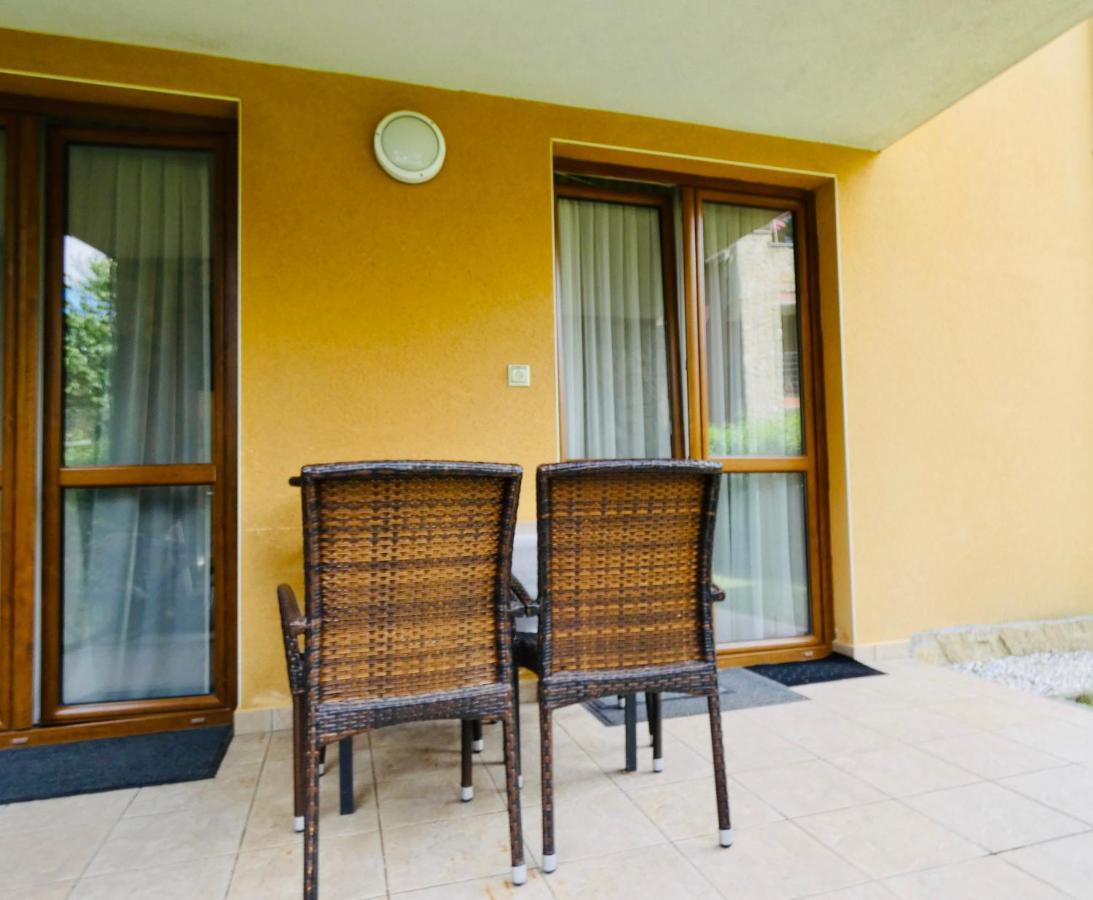 Fortuna Golf Apartman Бюк Экстерьер фото